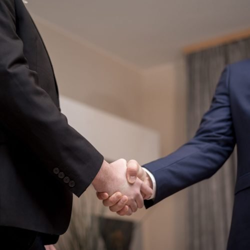 Guia para Iniciantes: Negócios com Baixo Investimento e Tendência em 2026